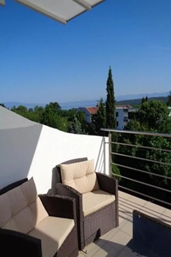 Apartments Vlado Njivice